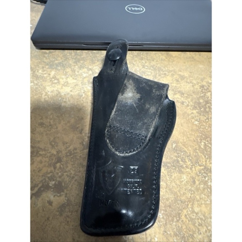 Pistol Holster‎ Vintage?